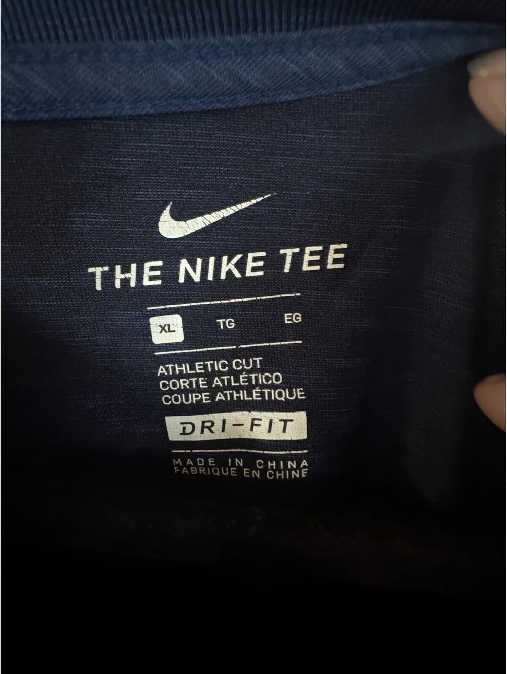 Nike Dri-FIT Mens XL Blue Long Sleeve T Shirt Big Swoosh Athletic Cut AV5398